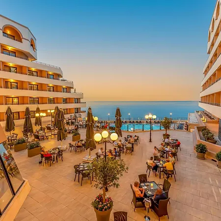 Radisson Blu Resort, Malta St. Julian'S-3